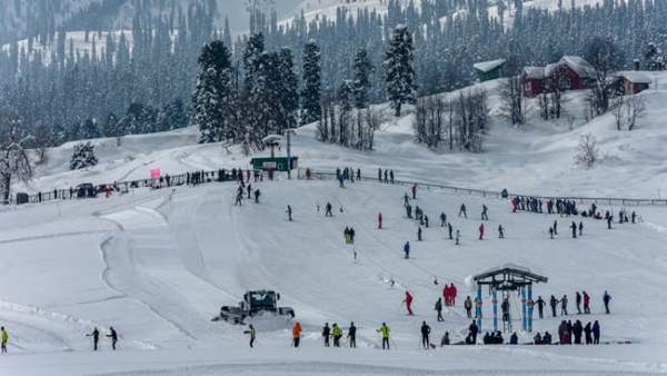 Nearby attractions near Tangmarg